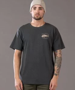 Just Another Fisherman Apparel SNAPPER LOGO TEE - AGED BLACK/SAND